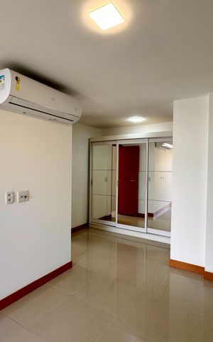 Apartamento à venda com 192m², 3 quartos e 2 vagas Apartamento à venda com 192m², 3 quartos e 2 vagasSuíte 3