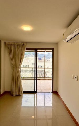 Apartamento à venda com 192m², 3 quartos e 2 vagas Apartamento à venda com 192m², 3 quartos e 2 vagasSuíte 2