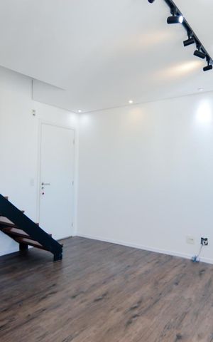 Apartamento para alugar com 120m², 3 quartos e 1 vagaSala