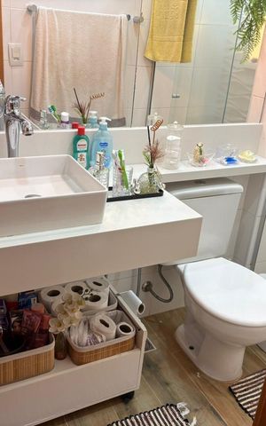 Apartamento para alugar com 94m², 3 quartos e 3 vagas Apartamento para alugar com 94m², 3 quartos e 3 vagasBanheiro da Suíte