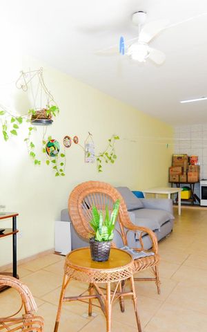 Casa à venda com 250m², 3 quartos e 6 vagasQuintal