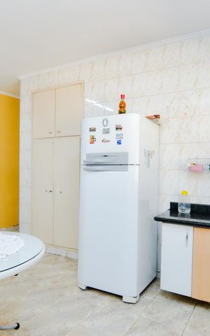 Casa à venda com 250m², 3 quartos e 6 vagasCozinha