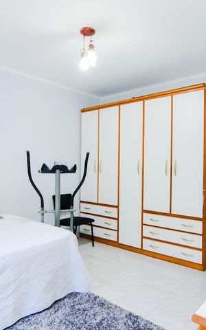 Casa à venda com 250m², 3 quartos e 6 vagasSuíte 2