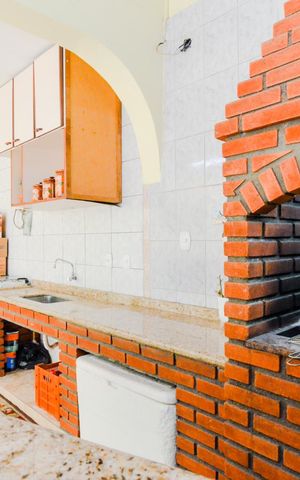 Casa à venda com 250m², 3 quartos e 6 vagasQuintal Churrasqueira 