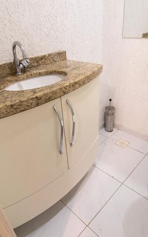 Casa à venda com 141m², 3 quartos e 1 vaga Casa à venda com 141m², 3 quartos e 1 vagaLavabo