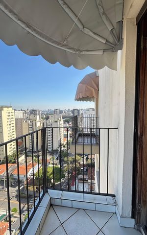 Apartamento à venda com 125m², 2 quartos e 1 vaga Apartamento à venda com 125m², 2 quartos e 1 vagaVaranda