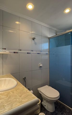 Apartamento à venda com 125m², 2 quartos e 1 vaga Apartamento à venda com 125m², 2 quartos e 1 vagaBanheiro