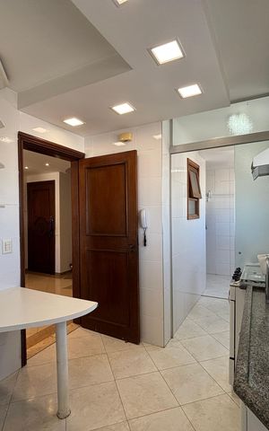 Apartamento à venda com 125m², 2 quartos e 1 vaga Apartamento à venda com 125m², 2 quartos e 1 vagaCozinha