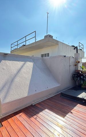 Apartamento à venda com 125m², 2 quartos e 1 vaga Apartamento à venda com 125m², 2 quartos e 1 vagaCobertura