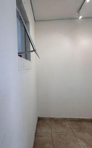 Casa à venda com 165m², 3 quartos e 2 vagasQuarto de Serviço