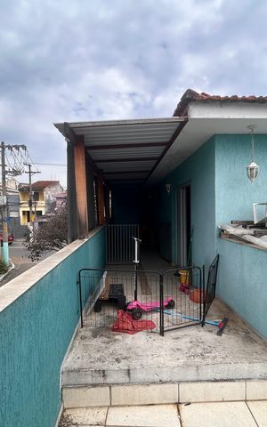 Casa à venda com 165m², 3 quartos e 2 vagasTerraço quarto 3