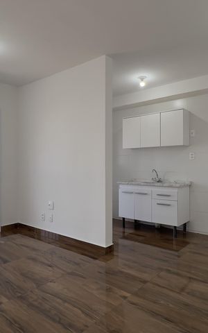 Apartamento à venda com 55m², 2 quartos e 1 vaga Apartamento à venda com 55m², 2 quartos e 1 vagaSala