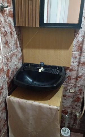 Casa para alugar com 350m², 1 quarto e sem vaga Casa para alugar com 350m², 1 quarto e sem vagaBanheiro