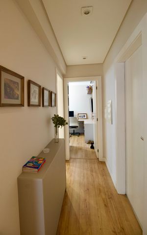 Apartamento à venda com 86m², 2 quartos e 1 vaga Apartamento à venda com 86m², 2 quartos e 1 vagaCorredor