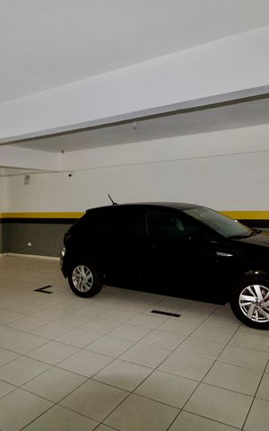 Apartamento à venda com 86m², 2 quartos e 1 vaga Apartamento à venda com 86m², 2 quartos e 1 vagaGaragem