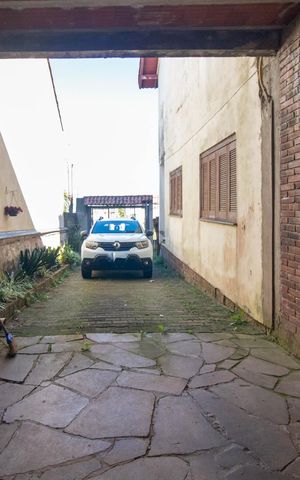 Casa à venda com 150m², 3 quartos e 4 vagas Casa à venda com 150m², 3 quartos e 4 vagasQuintal