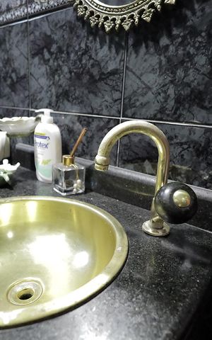 Casa à venda com 160m², 3 quartos e 2 vagas Casa à venda com 160m², 3 quartos e 2 vagasBanheiro