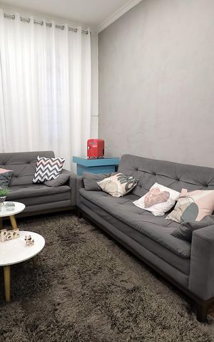 Casa à venda com 160m², 3 quartos e 2 vagas Casa à venda com 160m², 3 quartos e 2 vagasSala