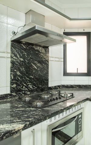 Apartamento à venda com 120m², 3 quartos e 2 vagas Apartamento à venda com 120m², 3 quartos e 2 vagasCozinha