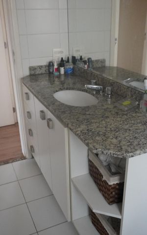 Apartamento à venda com 132m², 3 quartos e 2 vagasBanheiro