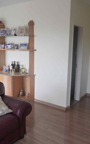 Apartamento à venda com 132m², 3 quartos e 2 vagasSala