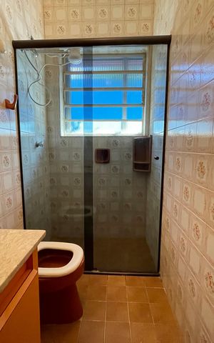 Casa para alugar com 236m², 4 quartos e 6 vagasBanheiro 1