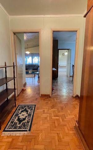 Casa para alugar com 236m², 4 quartos e 6 vagasHall quartos