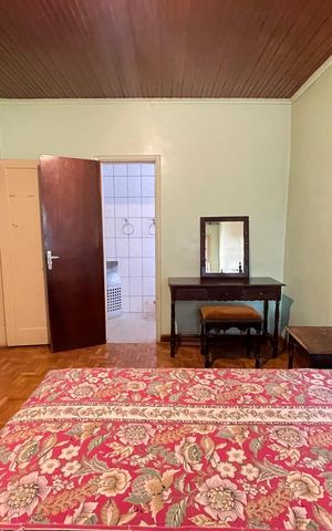 Casa para alugar com 236m², 4 quartos e 6 vagasQuarto 1