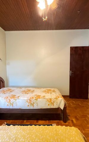 Casa para alugar com 236m², 4 quartos e 6 vagasQuarto 2
