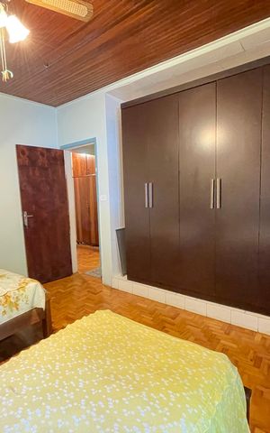 Casa para alugar com 236m², 4 quartos e 6 vagasQuarto 2
