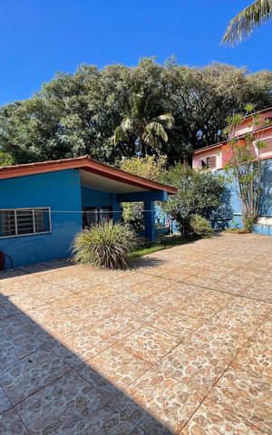 Casa para alugar com 236m², 4 quartos e 6 vagasQuintal