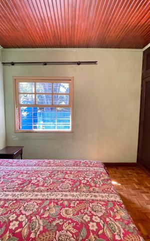 Casa para alugar com 236m², 4 quartos e 6 vagasQuarto 1