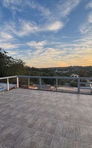 Apartamento para alugar com 90m², 2 quartos e sem vaga