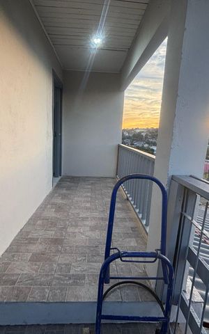 Apartamento para alugar com 90m², 2 quartos e sem vaga