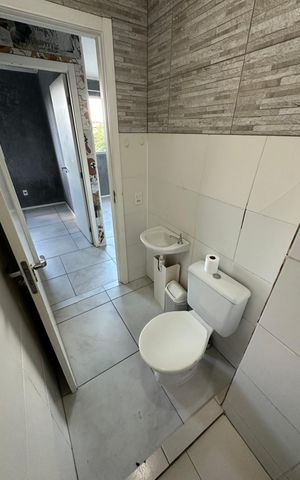 Apartamento à venda com 42m², 2 quartos e 1 vagaBanheiro social
