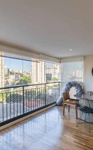 Apartamento à venda com 90m², 2 quartos e 1 vaga Apartamento à venda com 90m², 2 quartos e 1 vagaVaranda