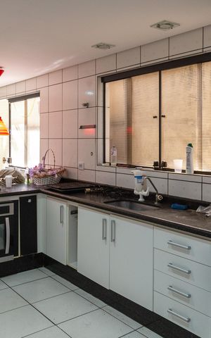 Casa para alugar com 220m², 3 quartos e 5 vagasCozinha