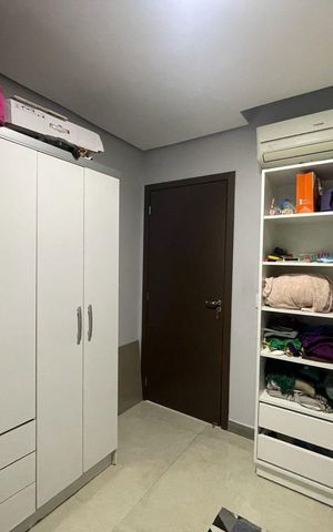 Casa à venda com 135m², 3 quartos e 3 vagas Casa à venda com 135m², 3 quartos e 3 vagasEscritório