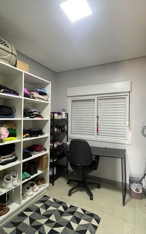 Casa à venda com 135m², 3 quartos e 3 vagas Casa à venda com 135m², 3 quartos e 3 vagasEscritório
