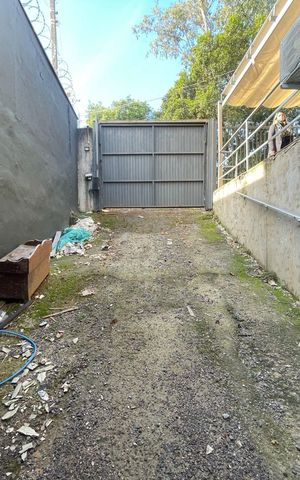 Casa à venda com 135m², 3 quartos e 3 vagas Casa à venda com 135m², 3 quartos e 3 vagasÁrea comum