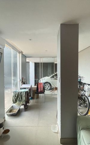 Casa à venda com 135m², 3 quartos e 3 vagas Casa à venda com 135m², 3 quartos e 3 vagasÁrea gourmet