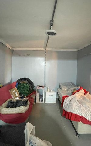 Casa à venda com 135m², 3 quartos e 3 vagas Casa à venda com 135m², 3 quartos e 3 vagasQuarto de serviço