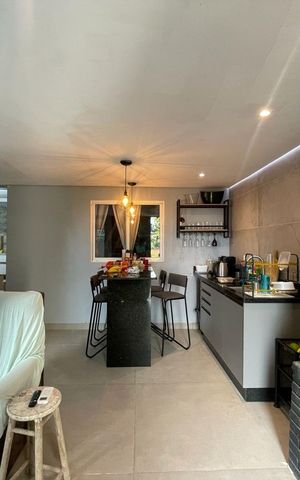 Casa à venda com 135m², 3 quartos e 3 vagas Casa à venda com 135m², 3 quartos e 3 vagasÁrea gourmet