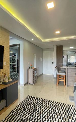 Casa à venda com 135m², 3 quartos e 3 vagas Casa à venda com 135m², 3 quartos e 3 vagasSala