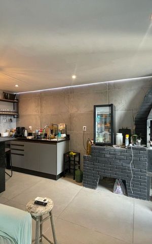 Casa à venda com 135m², 3 quartos e 3 vagas Casa à venda com 135m², 3 quartos e 3 vagasÁrea gourmet