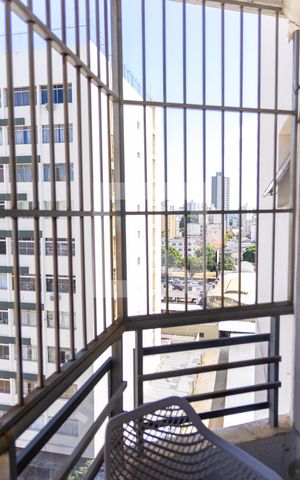 Apartamento para alugar com 100m², 2 quartos e 1 vaga Apartamento para alugar com 100m², 2 quartos e 1 vagaVaranda