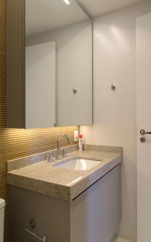 Apartamento à venda com 65m², 2 quartos e 1 vagaBanheiro da Suíte