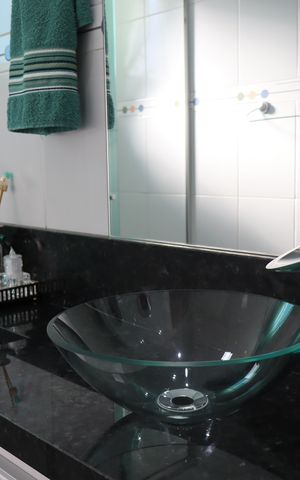 Apartamento à venda com 72m², 2 quartos e 1 vagaBanheiro Social