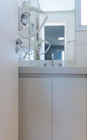 Apartamento à venda com 62m², 2 quartos e 1 vaga Apartamento à venda com 62m², 2 quartos e 1 vagaBanheiro da Suíte