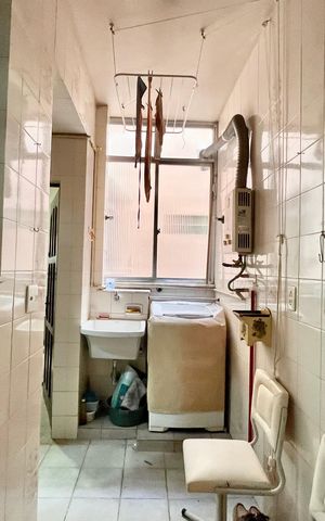 Apartamento à venda com 140m², 3 quartos e 1 vaga Apartamento à venda com 140m², 3 quartos e 1 vagaÁrea de Serviço